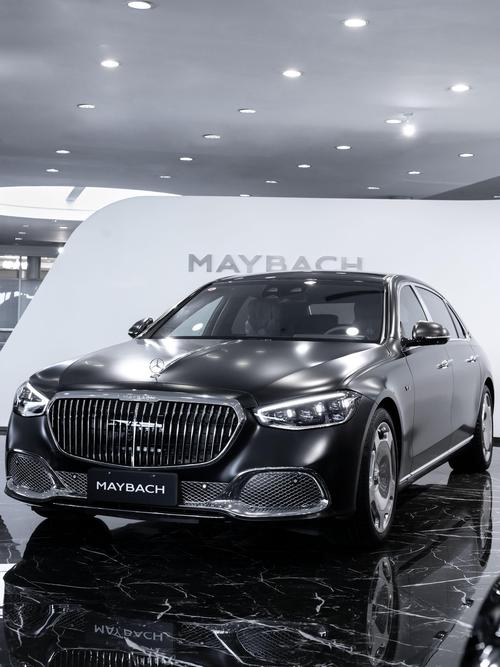 东莞308岚图汽车的售后服务让用户无忧出行，迈巴赫未来的豪华车趋势